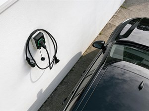 6 ventajas reales de instalar un punto de carga en tu garaje privado