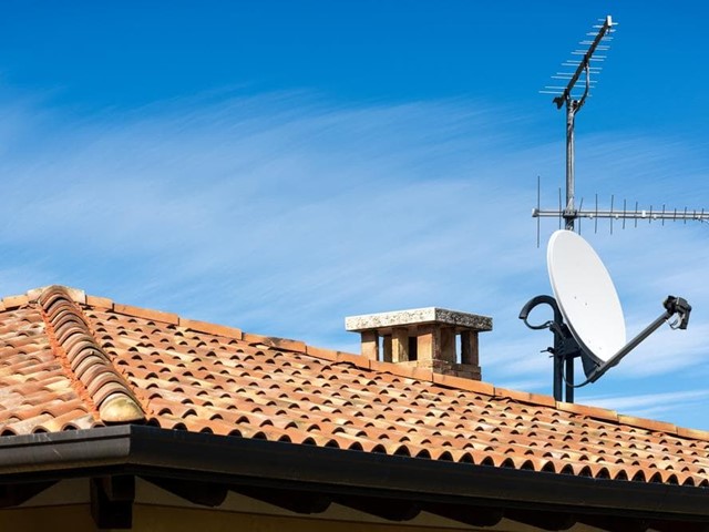 Antenistas: reparación e instalación de antenas de TV