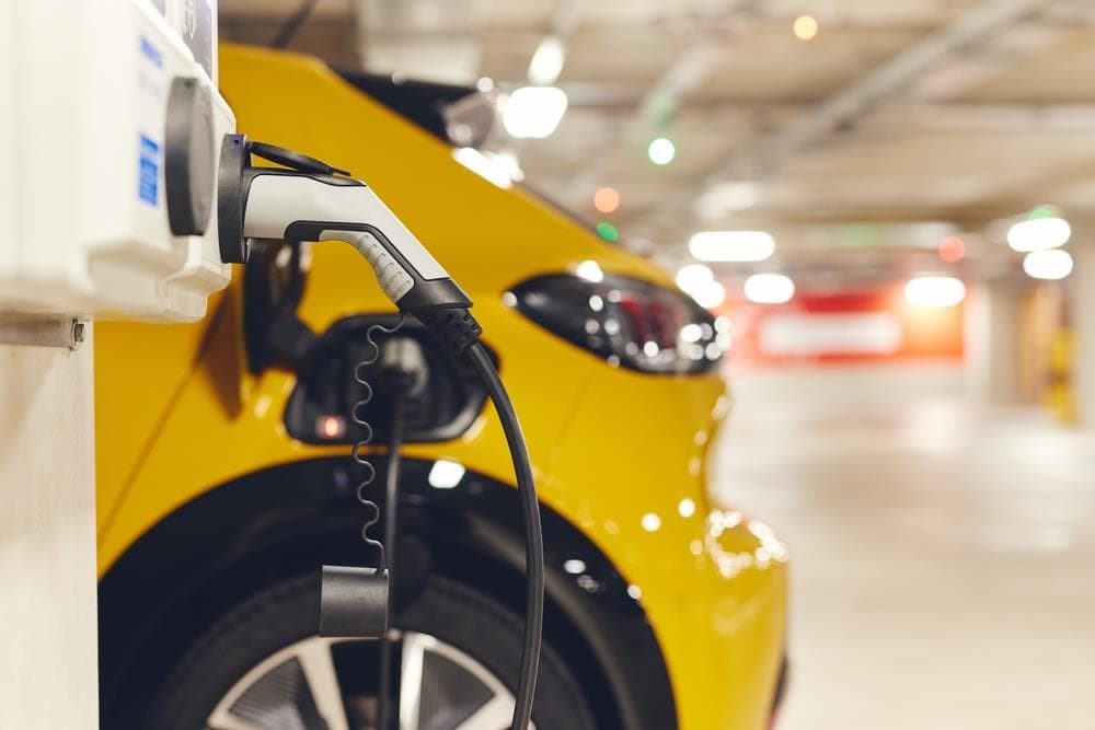 Instalación de puntos de recarga para coches eléctricos en Vigo